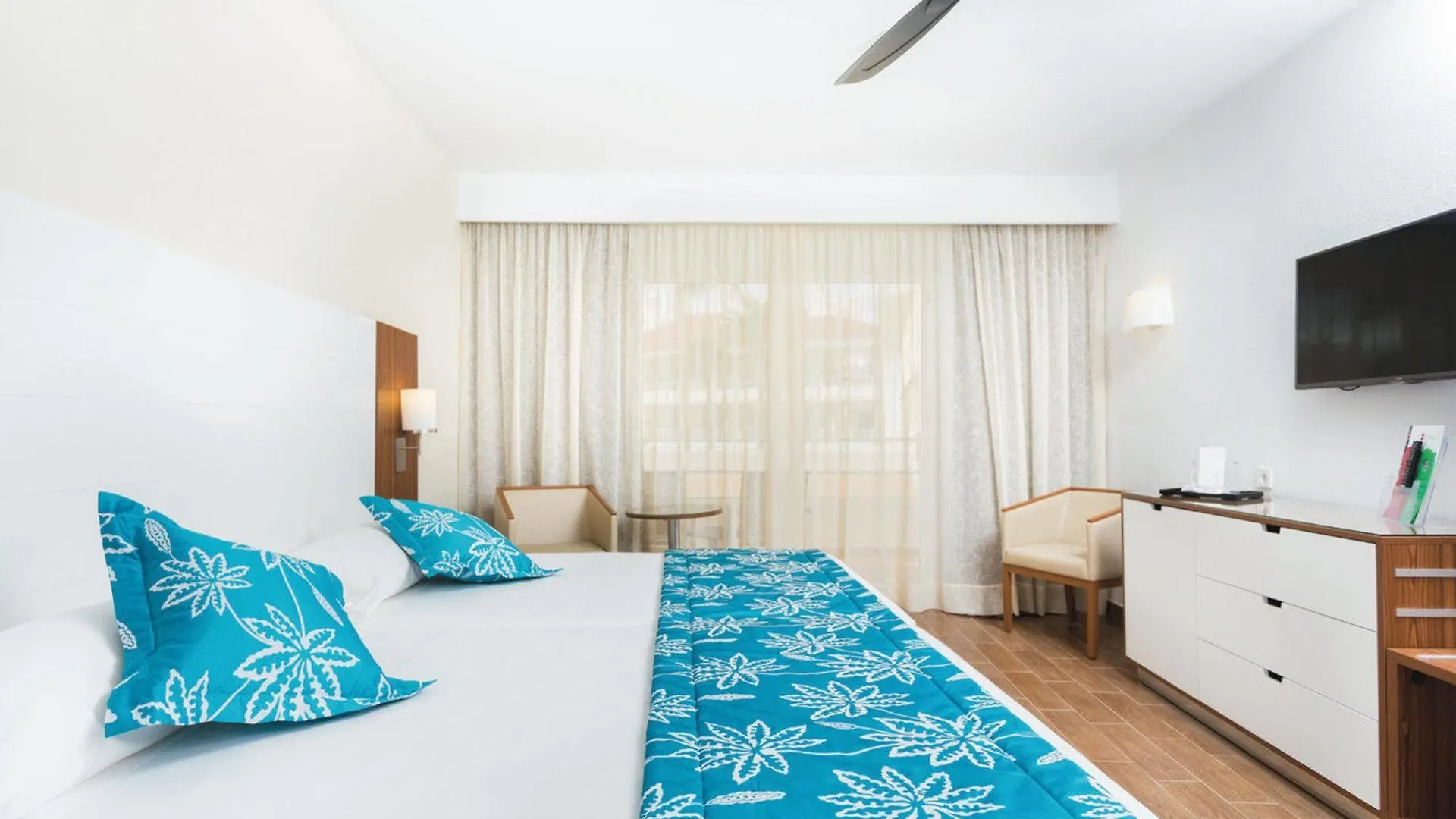 ****  Hotel Riu Arecas (Adults Only) Costa Adeje  Spain